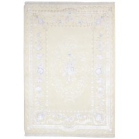 Traditional-Persian/Oriental Hand Knotted Wool / Silk (Silkette) Sand 6' x 8' Rug